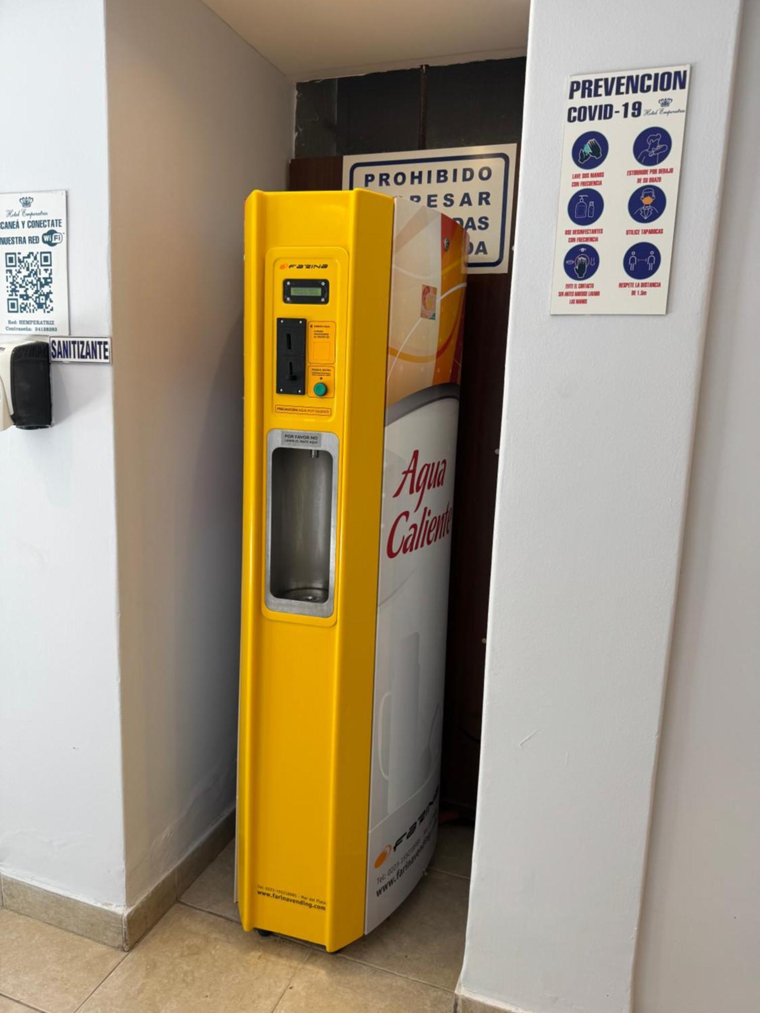 皇后酒店 特尔马斯德里奥翁多 外观 照片